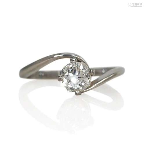 18K White Gold Vintage Old Mine Diamond Ring .70ct 2.8g