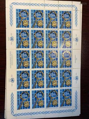 1976 United Nations Stamps 10 Sheets 200 Stamps 13 Cent