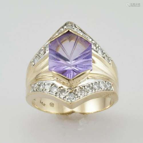 14k Yellow Gold Amethyst and 0.50ct Diamond Ring Size 7