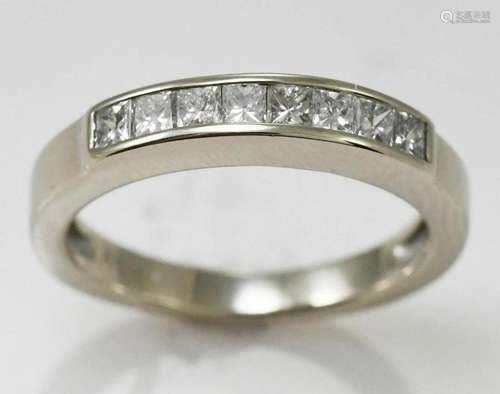 14k White Gold Diamond Band 0.80tdw - Size 6.25