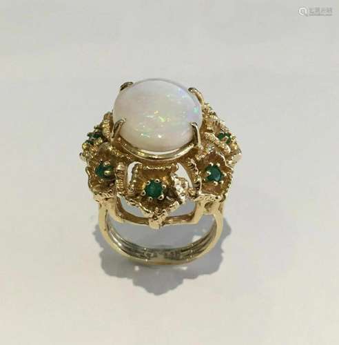 14k Yellow Ladies Opal & Emerald Ring Size - 5.75