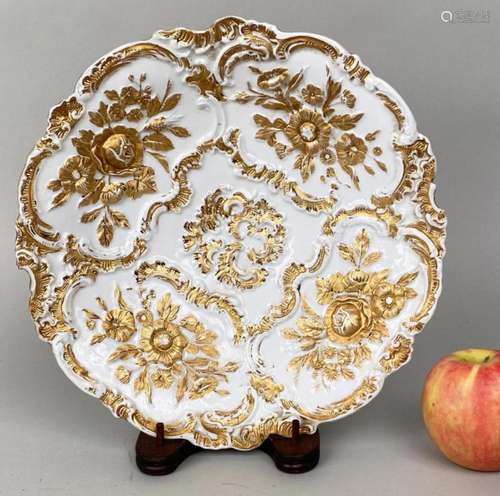 Gold Encrusted Meissen Prunkschale Bowl