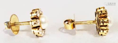 LADYS DIAMOND & PEARL GOLD EARRINGS