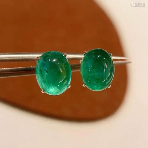 14K WHITE GOLD 3.92 CT VIVID GREEN NATURAL EMERALD EARRINGS