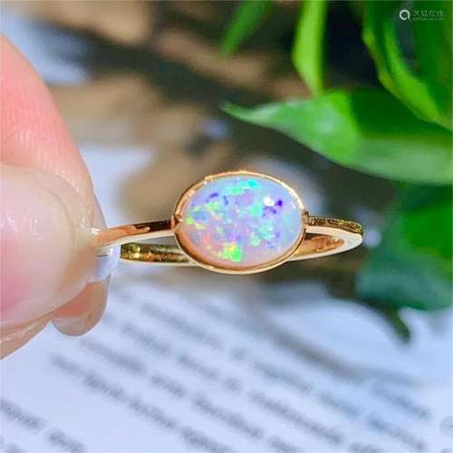 14K YELLOW GOLD 0.8 CT NATURAL OPAL RING