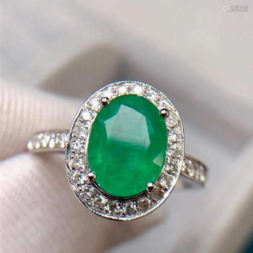 14K WHITE GOLD 0.31 CT VIVID GREEN DIAMOND RING