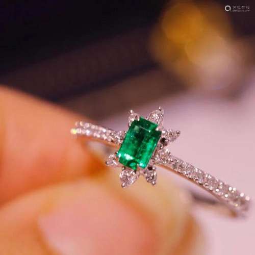 14K White Gold 0.47 CTW Emerald & Diamond Ring