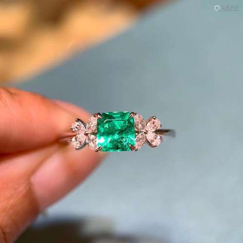 14K White Gold 1.37 CTW Emerald & Diamond Ring