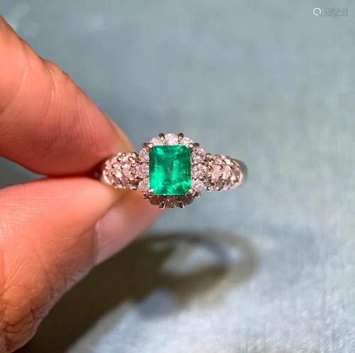 14K White Gold 1.24 CTW Emerald & Diamond Ring