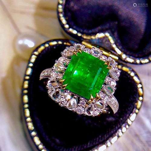 14K White Gold 3.70 CTW Emerald & Diamond Ring