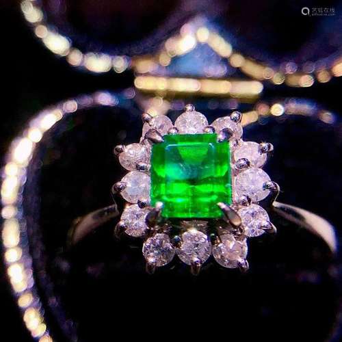 14K Gold 0.94 CTW Emerald & Diamond Ring