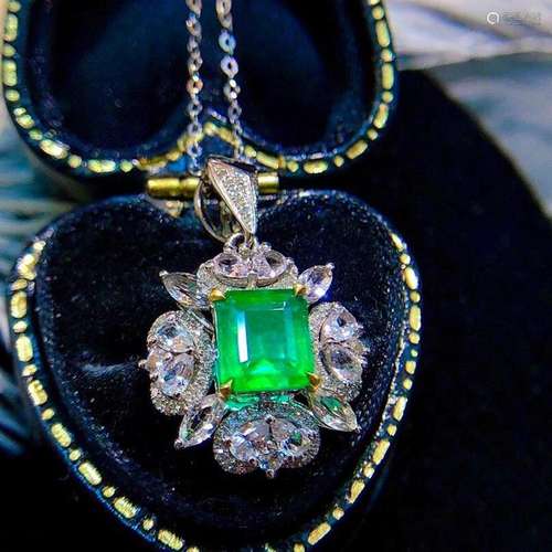 14K White Gold 1.67 CTW Emerald & Diamond Pendant