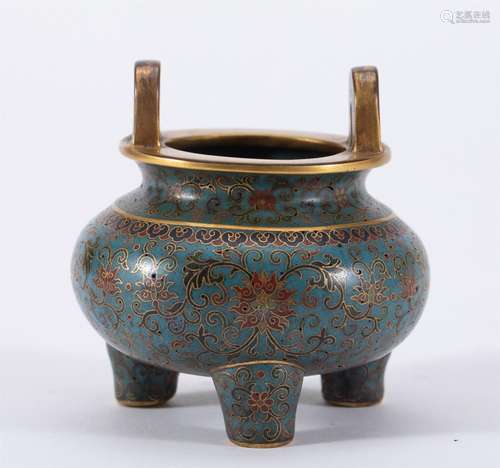 A CHINESE CLOISONNE ENAMEL TRIPOD CENSER