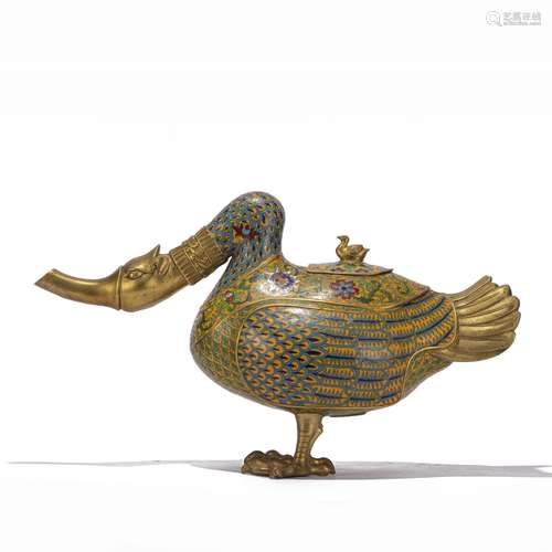 A CLOISONNE ENAMEL DUCK SHAPED CENSER