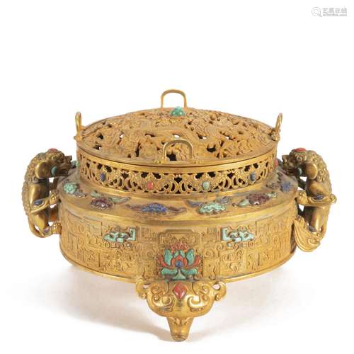 A HARD-STONES INLAID BRONZE-GILT TRIPOD CENSER