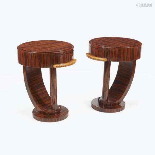 A PAIR OF ART DECO STYLE EXOTIC WOOD SIDE TABLES