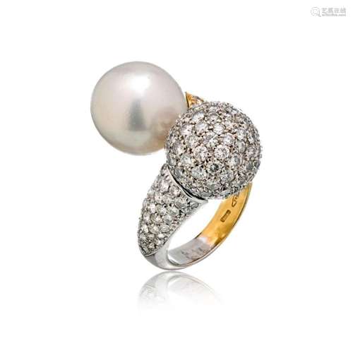 Diamond, Pearl and 18K Ring