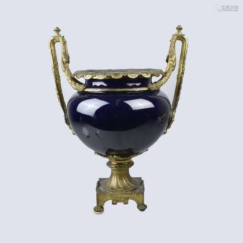 19/20th C. Sevres Planter