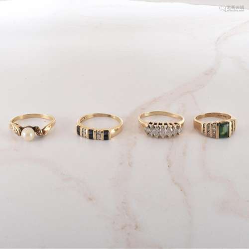 Four Vintage Rings