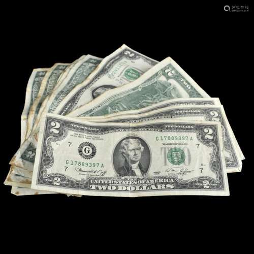 (17) 1976 $2.00 U.S. Federal Reserve Notes