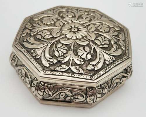 VINTAGE STERLING JEWELRY BOX WITH FLOWER