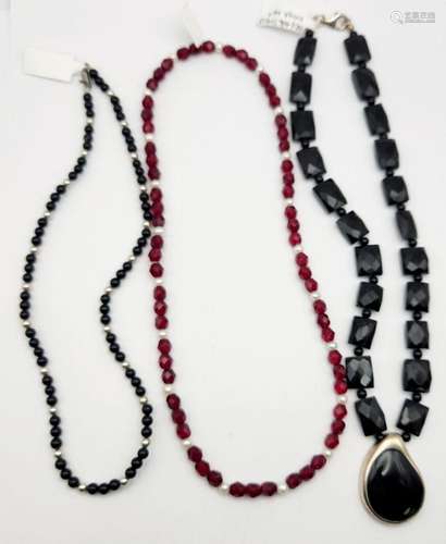 BLACK ONYX & STERLING NECKLACE plus