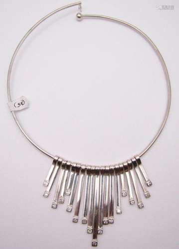 STERLING BIB CHOKER NECKLACE WITH CLEAR