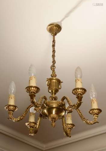 Lustre en bronze ciselé et doré, à six bras de lumière