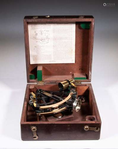 VINTAGE STADIMETER SEXTANT BY SCHICK