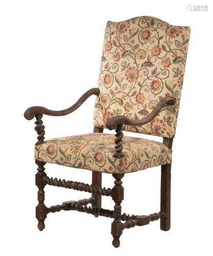 WILLIAM & MARY UPHOLSTERED ARMCHAIR