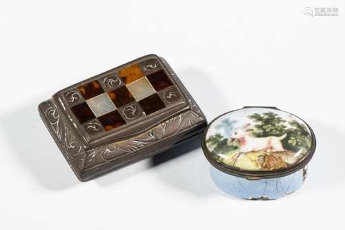 (2) EARLY MINIATURE BOXES