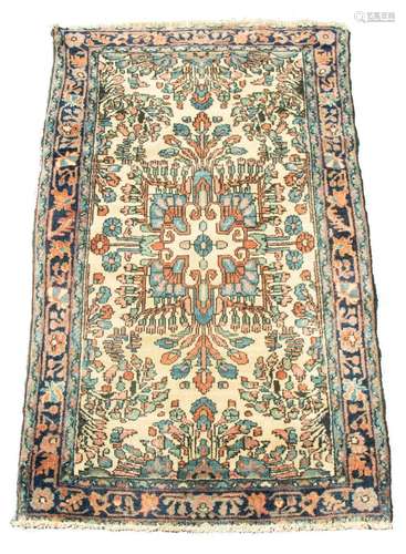 SAROUK RUG