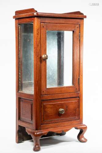 CHINESE DISPLAY CABINET