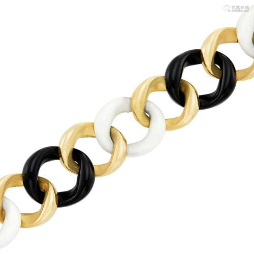 Gold, Black Onyx and White Agate Curb Link Bracelet