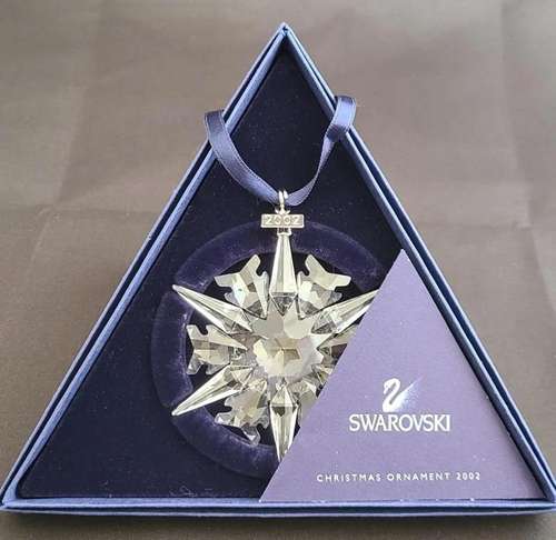 2002 Swarovski Crystal 9445 Christmas Ornament