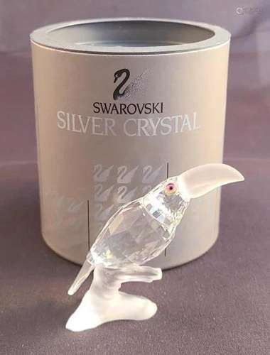 Swarovski Crystal 7621 Toucan with Frosted Beak