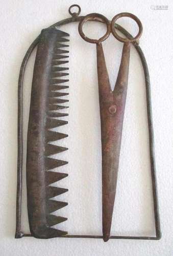 Iron barber's trade advertisement sign comb and scissors