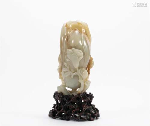 White jade bergamot ornaments of the Qing Dynasty