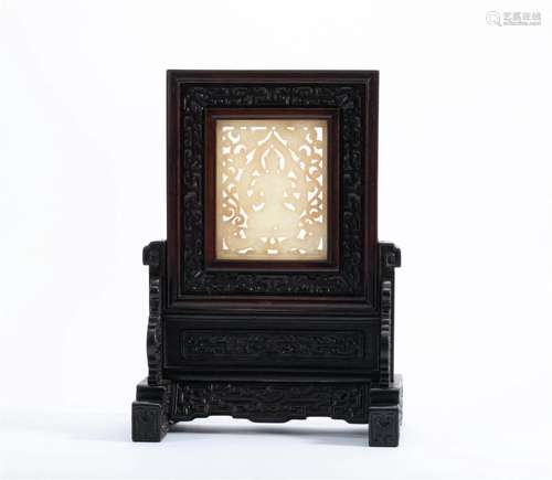 Qing Dynasty red sandalwood inlaid with white jade screen