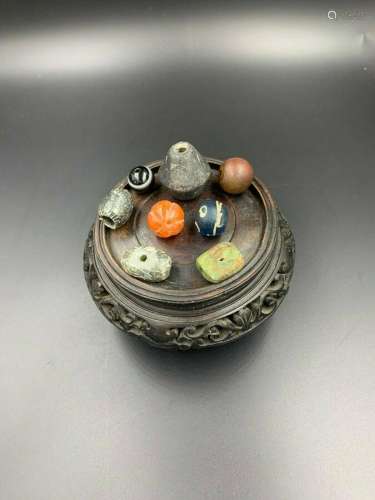 A Group Of Antique Agate and stone beads