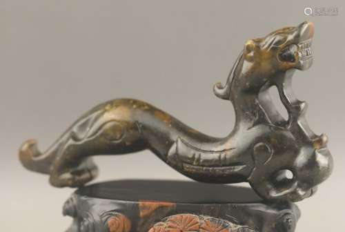 Old natural jade hand-carved statue of dragon #17