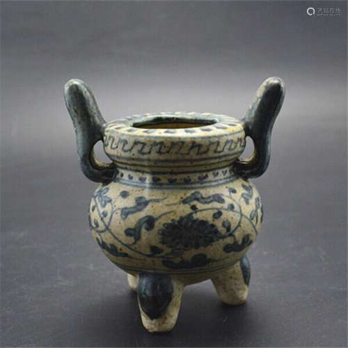 Chinese Ming Blue and White Porcelain Censer Lotus Tripod In...