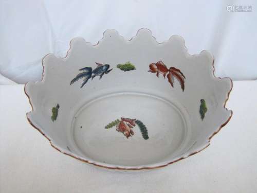 Antique Chinese Export Porcelain Pot / Bowl.