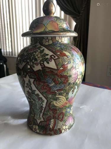 Antique Chinese Colorful Porcelain Pot Jar