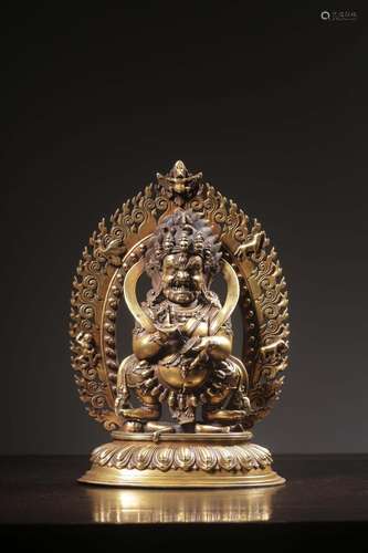 Copper and gold yan the statueSize: 18 cm high, 12.5 cm long...