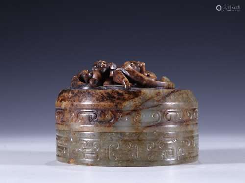 Ancient jade dragon grain cover boxSpecification: high 6.4 9...