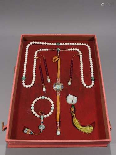 108 court beads carrying a pearl.Specification: 1.1 cm108 qi...