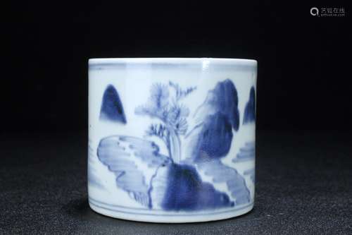 Medium, blue and white landscape pattern brush pot11 cm high...