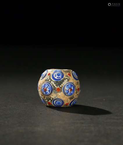 Old beadsSize: 3.7 cm in diameter 2.7 cm high weight 48 cm