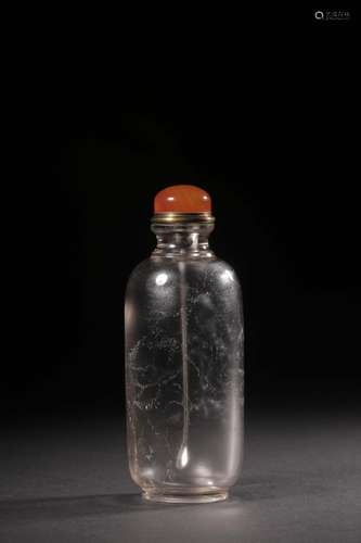 Natural crystal snuff bottleSize: 10.5 cm high and 4 cm long...